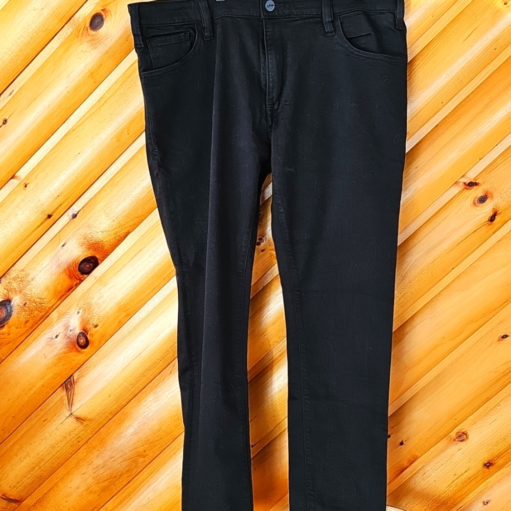 34 Heritage Calm Fit Jeans
